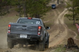 Ranger Raptor Drive in Muine